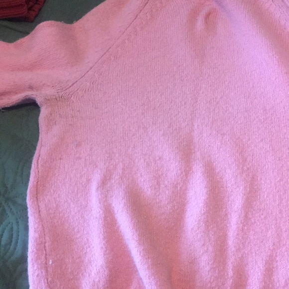 Gap pink turtleneck sweater - Picture 4 of 5